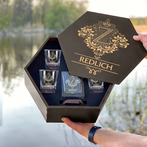 Redlich Whiskey Set (Wooden box + Decanter + 4 Glasses + 4 Coasters)
