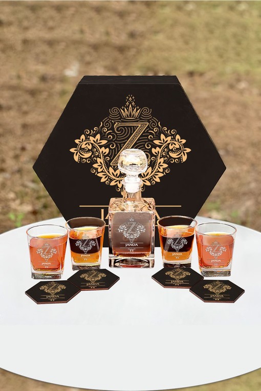 Janda Whiskey Set (Wooden box + Decanter + 4 Glasses + 4 Coasters) - Image 8
