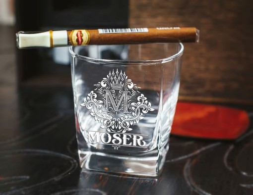MOSER - WHISKEY SET (Wooden box + Decanter + 4 Glasses + 4 Coasters) - Image 4