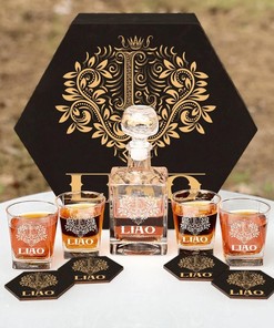 LIAO - WHISKEY SET (Wooden box + Decanter + 4 Glasses + 4 Coasters)
