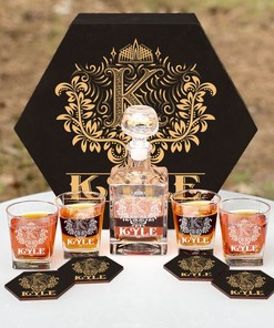 KYLE - WHISKEY SET (Wooden box + Decanter + 4 Glasses + 4 Coasters)