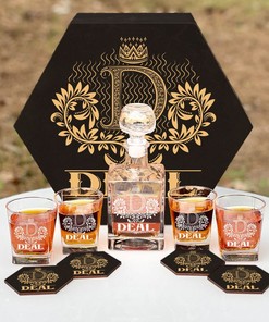 DEAL - WHISKEY SET (Wooden box + Decanter + 4 Glasses + 4 Coasters)