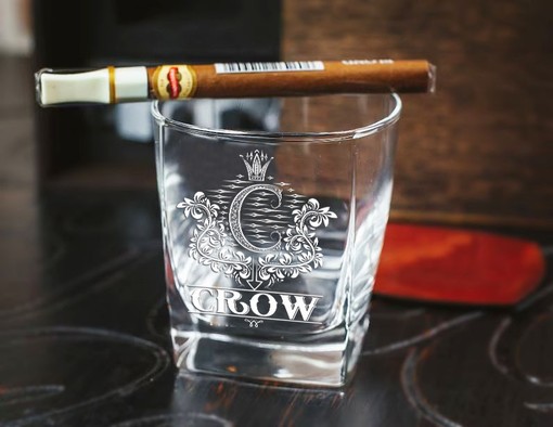 CROW - WHISKEY SET (Wooden box + Decanter + 4 Glasses + 4 Coasters) - Image 4