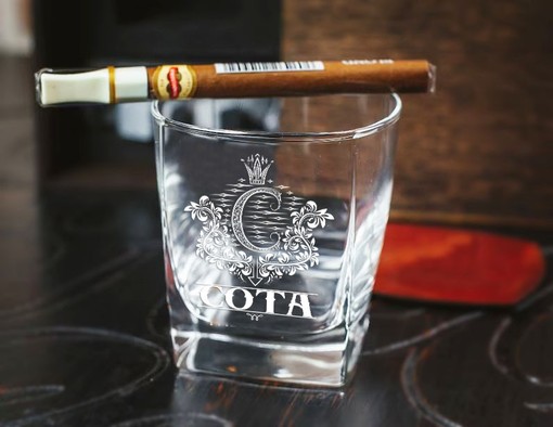 COTA - WHISKEY SET (Wooden box + Decanter + 4 Glasses + 4 Coasters) - Image 4