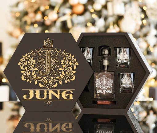 JUNG - WHISKEY SET (Wooden box + Decanter + 4 Glasses + 4 Coasters)