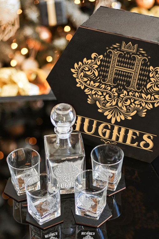 HUGHES - WHISKEY SET (Wooden box + Decanter + 4 Glasses + 4 Coasters) - Image 5