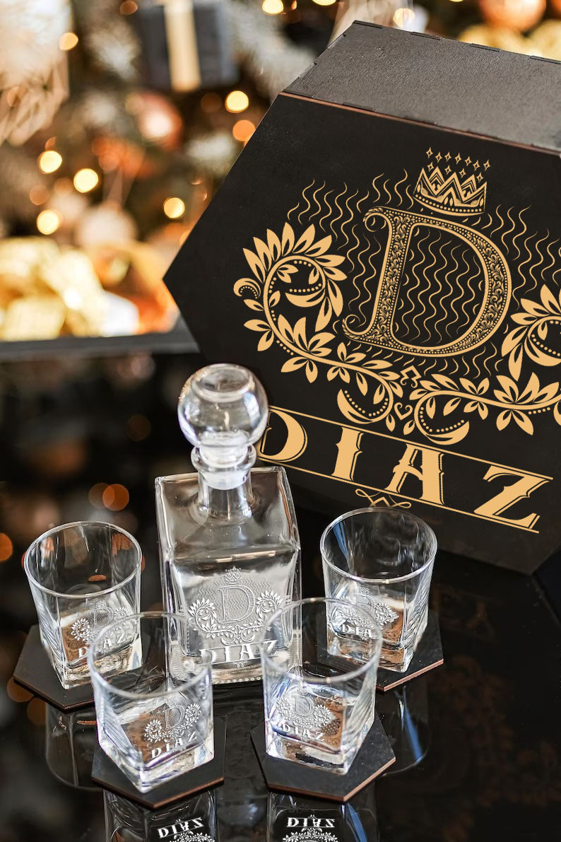 DIAZ - WHISKEY SET (Wooden box + Decanter + 4 Glasses + 4 Coasters) - Image 5