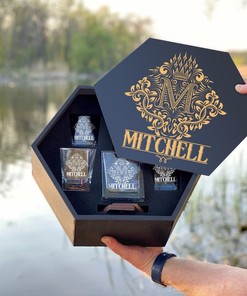 MITCHELL - WHISKEY SET (Wooden box + Decanter + 4 Glasses + 4 Coasters)